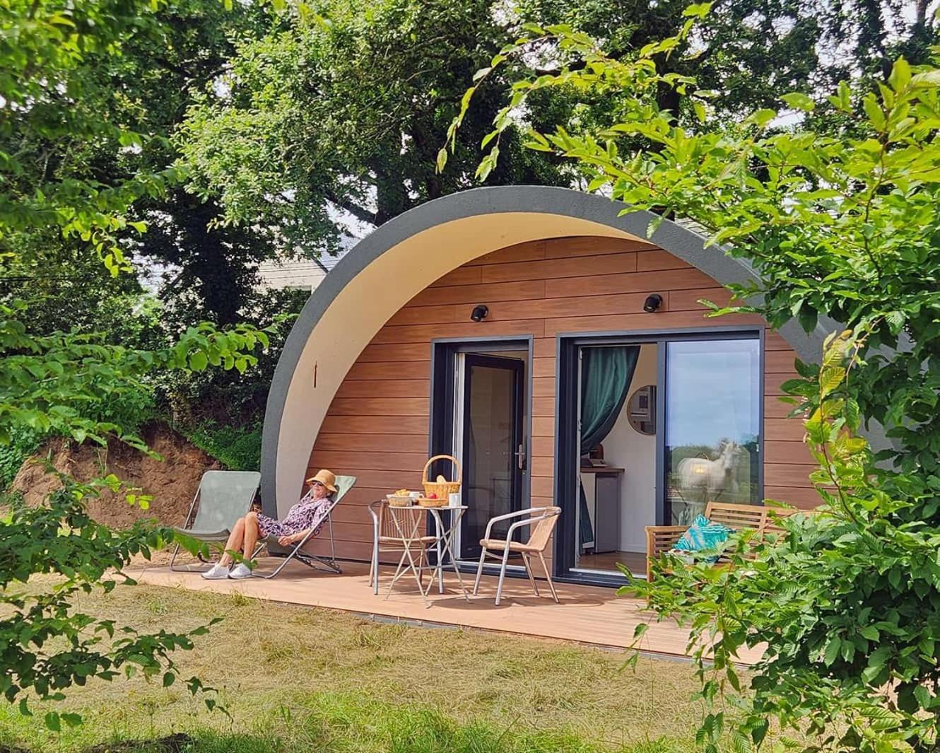 Gites & Tiny Houses Les Hauts De Toulvern بادن الغرفة الصورة
