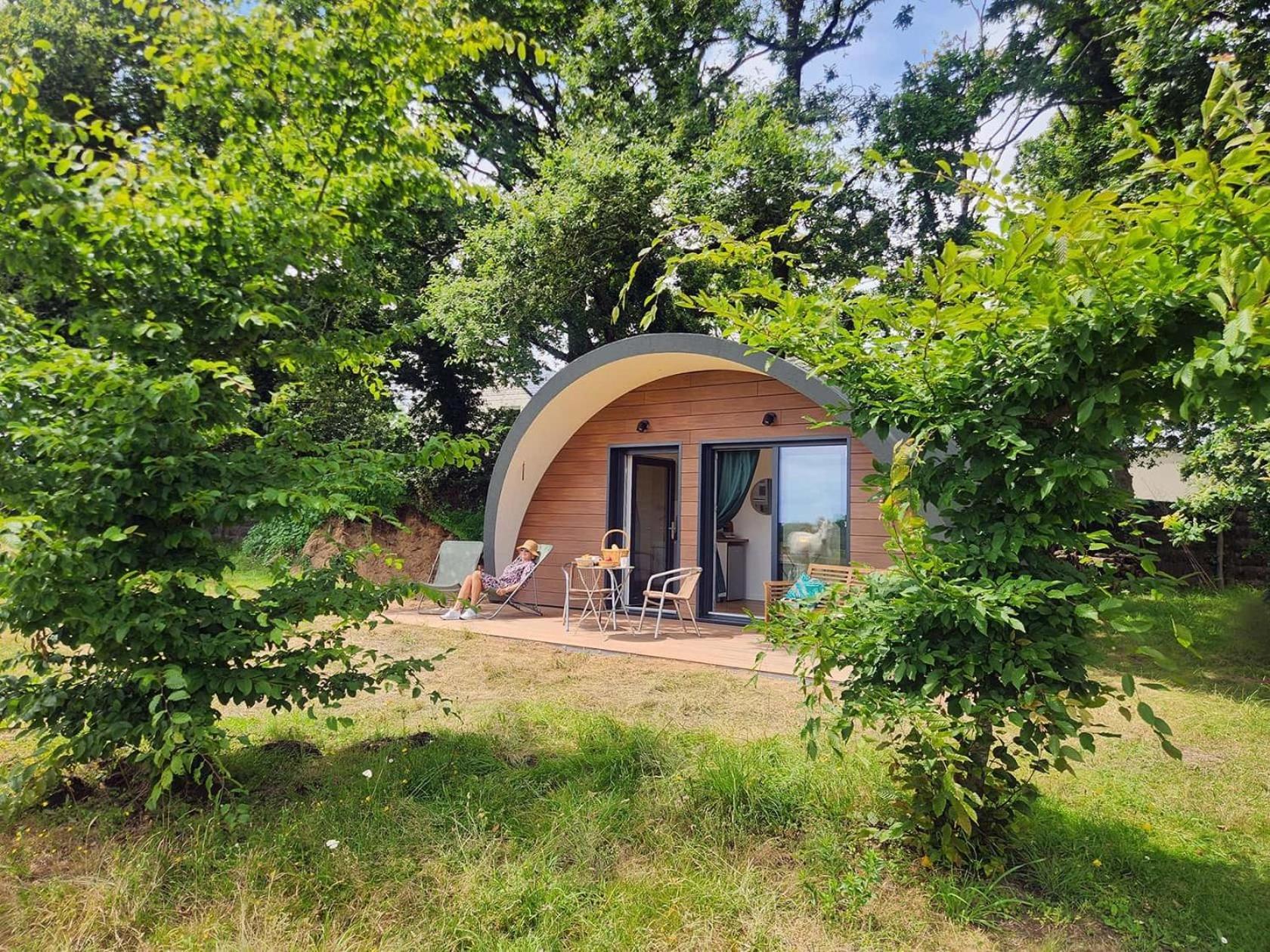 Gites & Tiny Houses Les Hauts De Toulvern بادن الغرفة الصورة